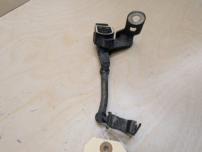 2007-2013 BMW 335i E93 Suspension Height Level Sensor 6778813