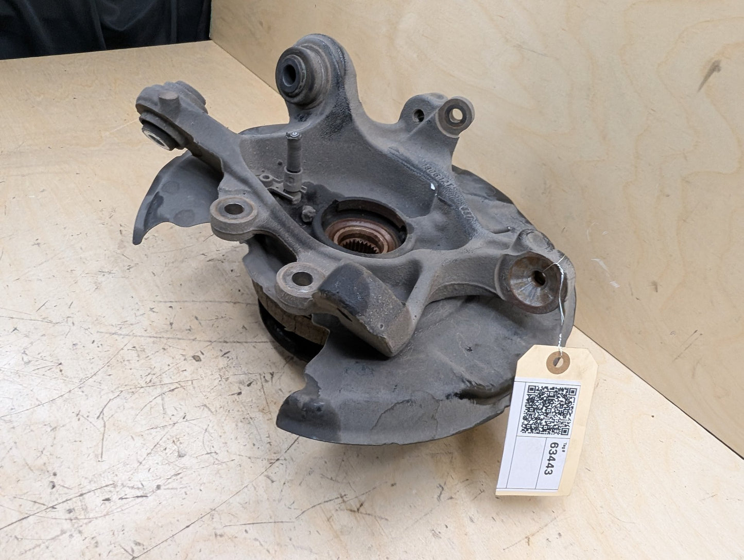 2012-2018 BMW 328i F30 Rear Left Driver Spindle Knuckle w/ Bearing 6792521