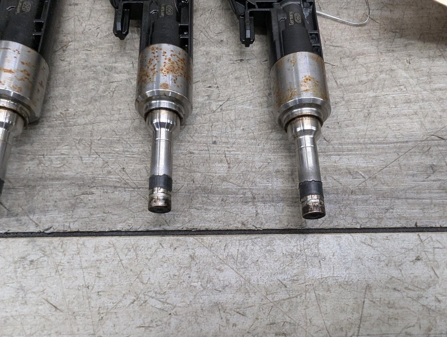 2017-2023 BMW G30 530i B46B20O0 Engine Motor Injector SET 8625396