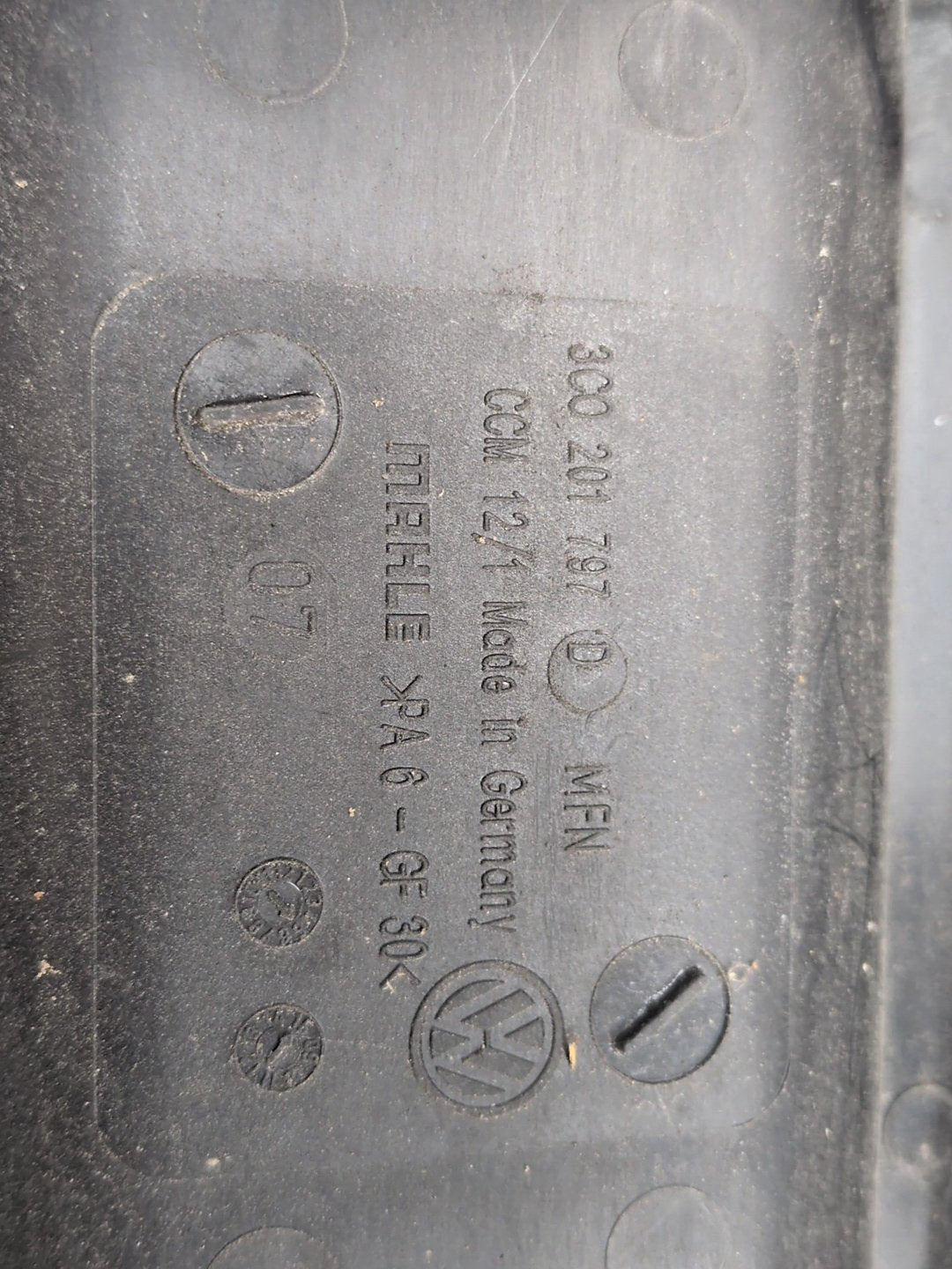 2015-2018 Audi Q3 8U Fuel Vapor Charcoal Canister 3C0201797D