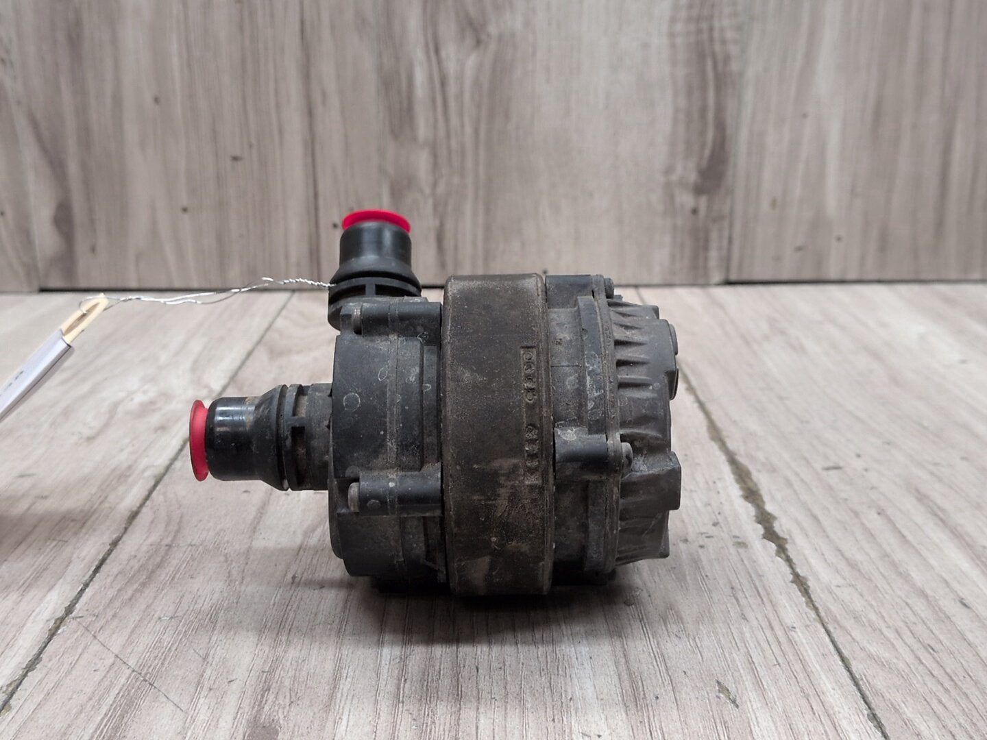 18-21 OEM BMW G01 G02 X3 X4 30 M40 Engine B46 B58 Auxiliary Cooling Water Pump