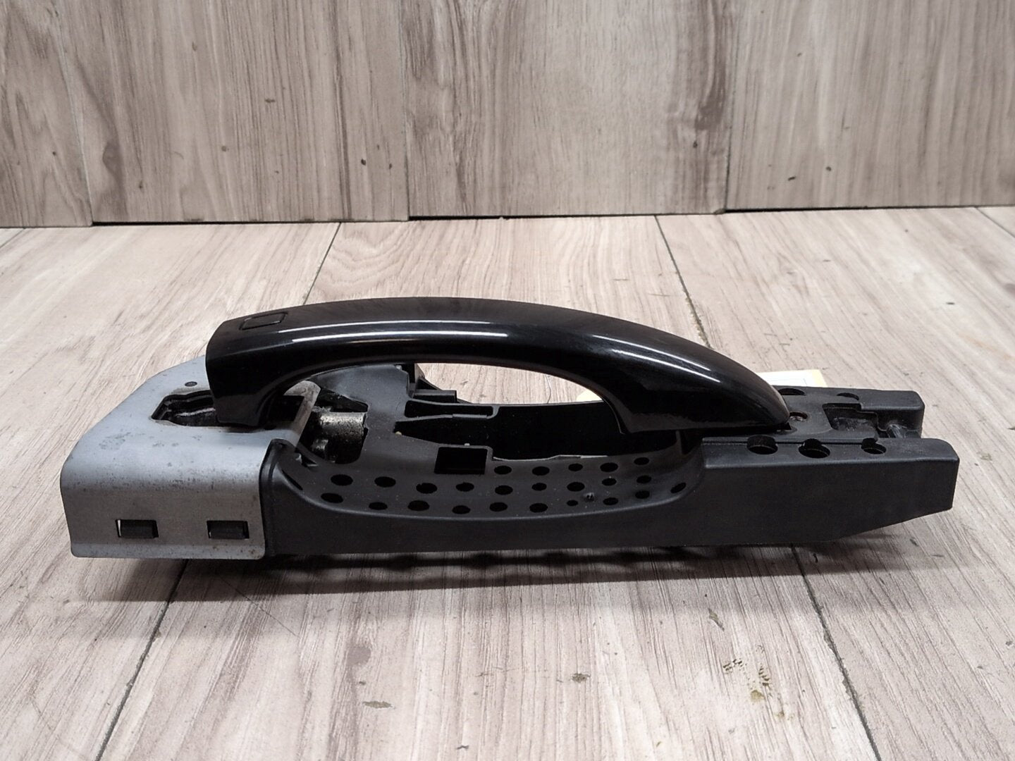 2008 - 2017 Audi S5 8T Front Left Driver Exterior Door Handle w/ Comfort Access 8T01837885A