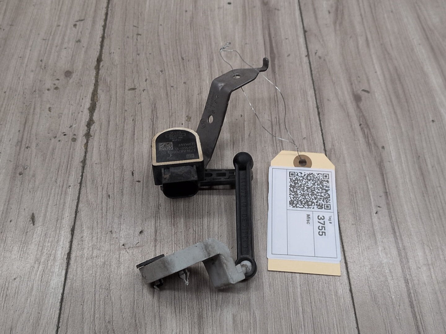 OEM BMW F30 F80 G20 G30 M3 Front Rear Left Right Suspension Height Level Sensor