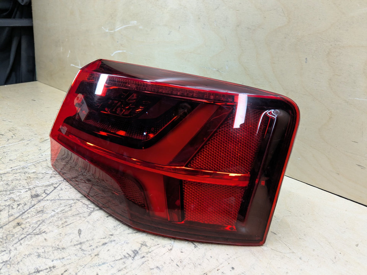 2012-2018 Audi A6 C7 Rear Right Passenger Outer Tail Light 4G5945096D OEM