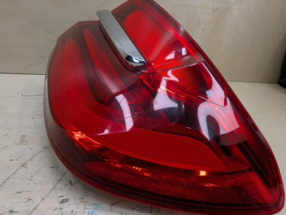 16-19 OEM BMW G11 G12 740 750 M760 B7 Rear Right Passenger Outer LED Tail Light