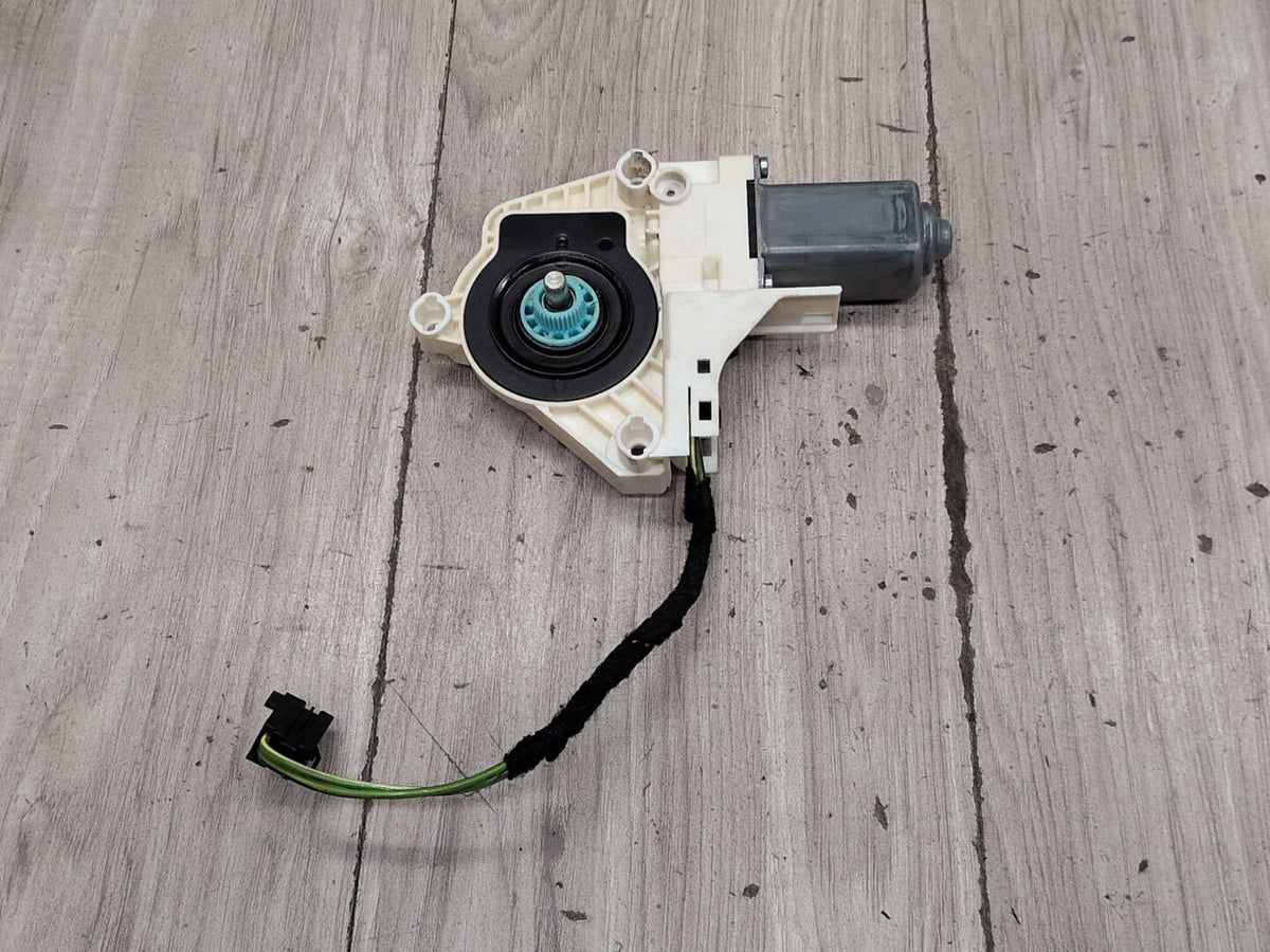 2015-2018 Audi Q3 8U Front Left Driver Door Window Glass Regulator Motor 8K0959801B OEM