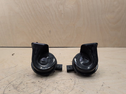 2016-2022 BMW 750i G12 Alarm Horns SET 7342946