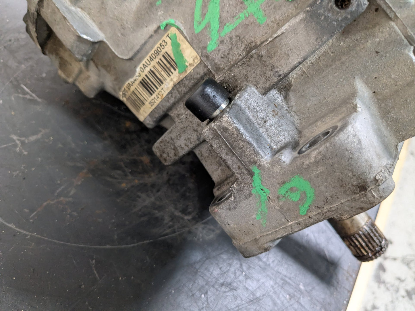 2015 Audi Q3 CCTA Transmission Transfer Case 100448k