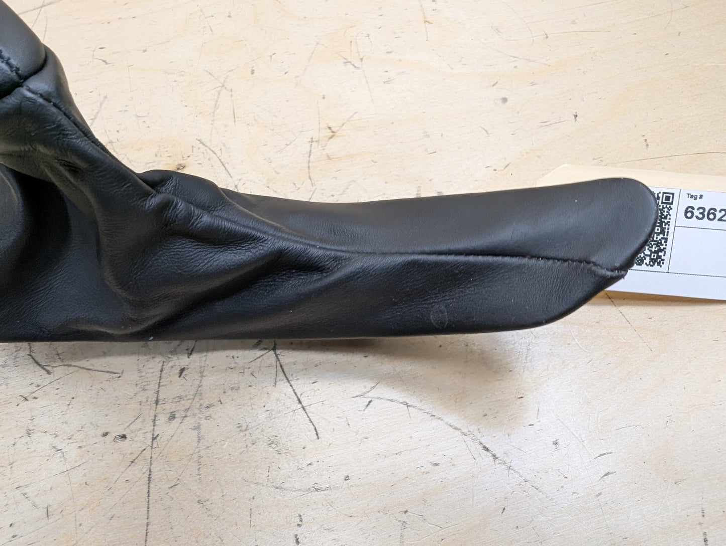 OEM BMW F30 F32 F33 F36 335 340 435 Boot Hand Brake Handle Cover Leather BLACK