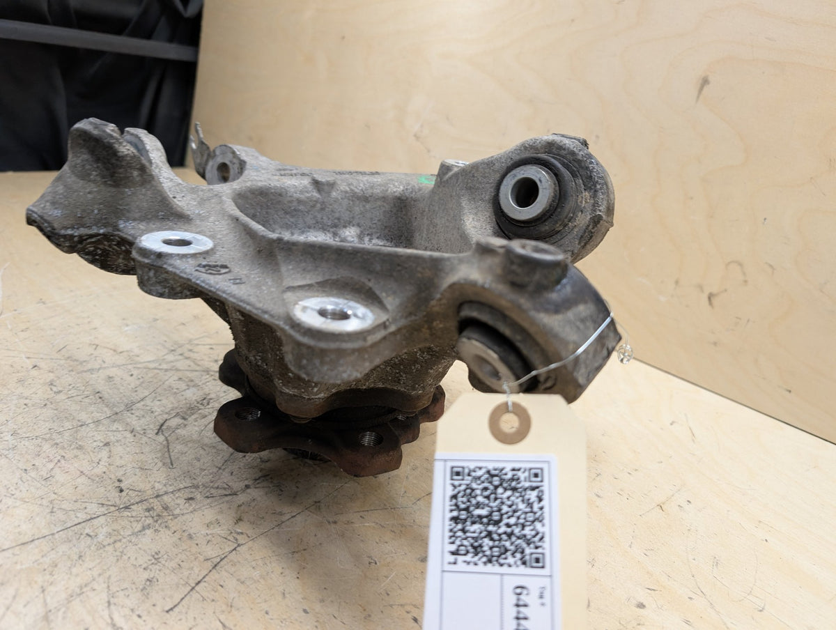 OEM BMW G01 X3 30i 30iX M40iX REAR Right Passenger Knuckle Hub Spindle Bearing