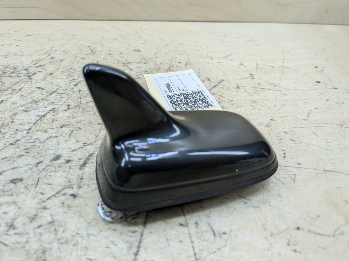 2012-2018 Audi A6 C7 Roof Shark Fin Radio Antenna Module 4G0035503K OEM
