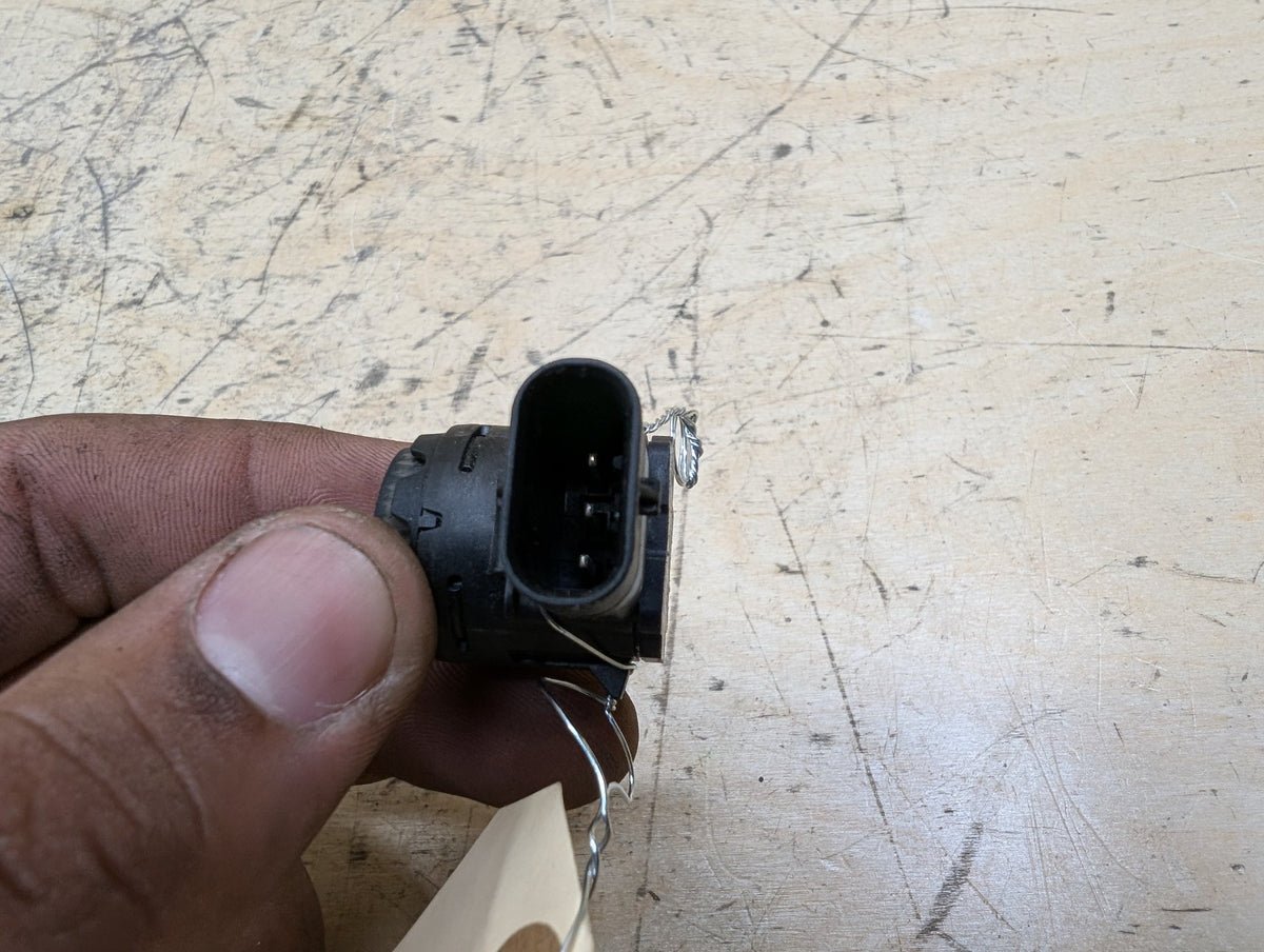 2019-2026 BMW X5 G05 Bumper PDC Parking Distance Sensor 9472118 OEM