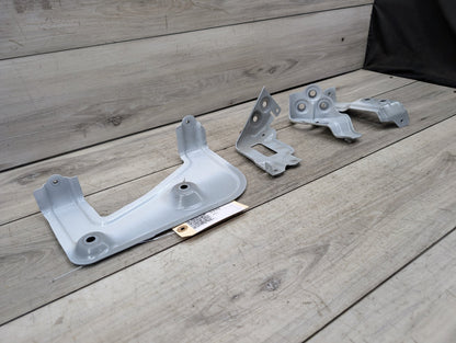 2019 - 2026 BMW X5 G05 Front Right Passenger Fender Brackets SET 7418220 B58B30M1