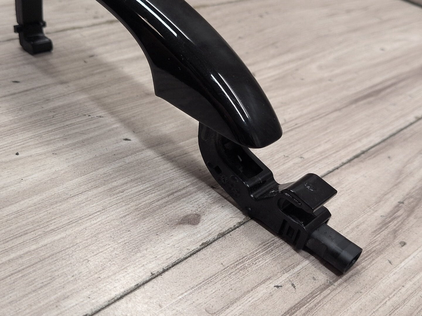 2015-2018 Audi Q3 8U Front or Rear Left Driver Exterior Door Handle w/ Comfort Access 8T0837205A