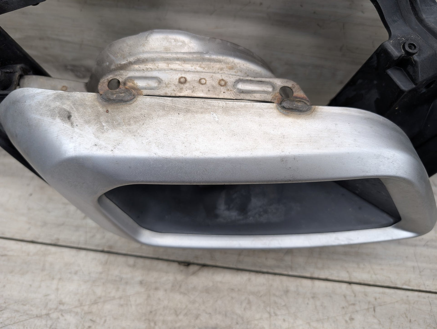 2019-2026 BMW X5 G05 Rear Right Passenger Exhaust Muffler Tip 7493626