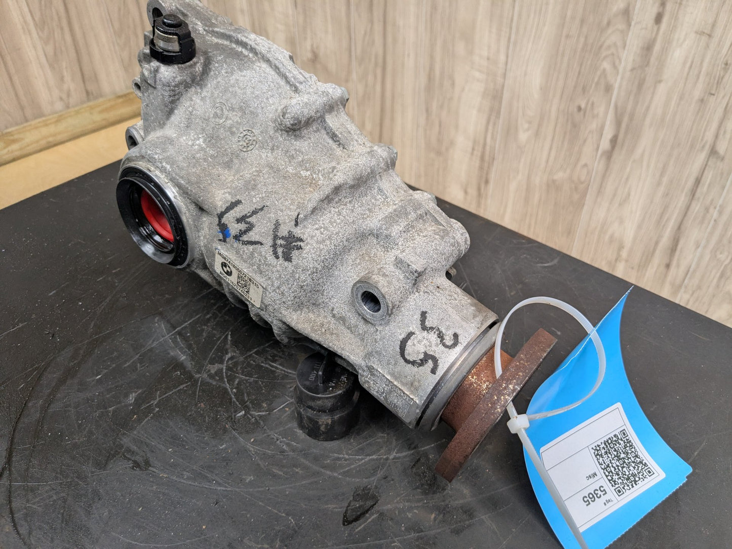 19-25 OEM BMW G20 G42 230 M240 330 M340 Front Differential Axle Gearbox 2.813
