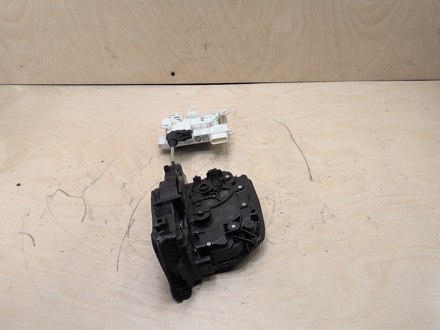 2016-2022 BMW 750i G12 Front Left Driver Door Latch Lock Actuator w/ Soft Close 7281945
