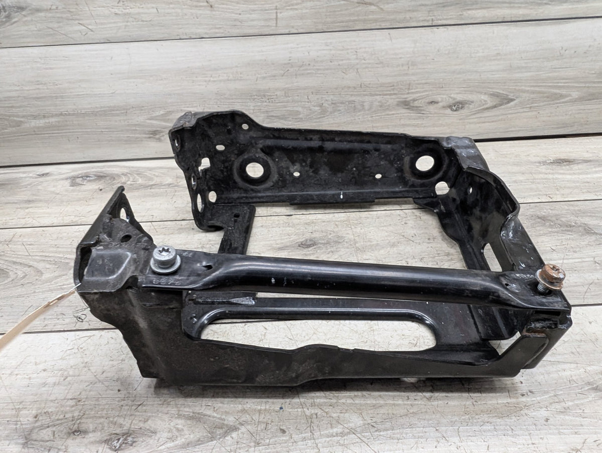 OEM BMW G01 G02 F97 F98 X3 X4 Front Left Driver Radiator Reinforcement Bracket