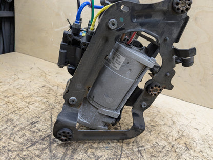 16-22 OEM BMW G11 G12 740 750 M760 Air Suspension Compressor Pump Module Motor