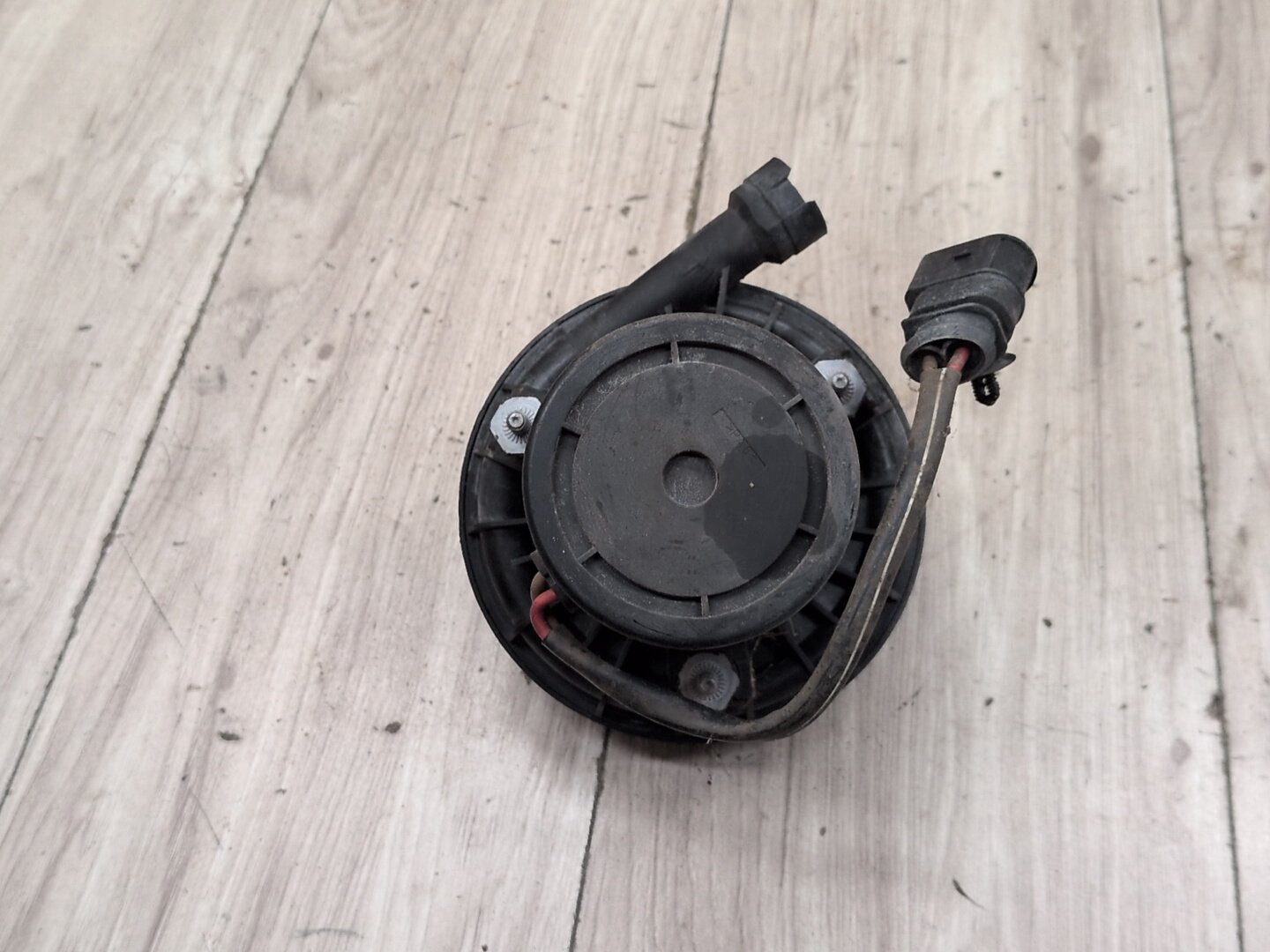 2010-2016 Audi S4 B8 Secondary Smog Air Injection Pump ZSB079959231 OEM