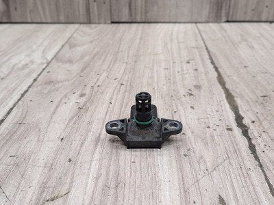 2015-2018 BMW X5 F85 Manifold Absolute Pressure (MAP) Sensor 7843531 OEM