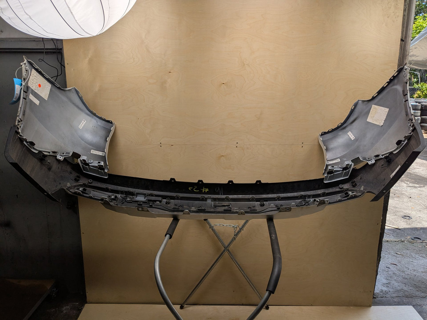 19-23 OEM BMW G05 X5 Rear Bumper Cover Panel w/ Diffuser COMPLETE White A96
