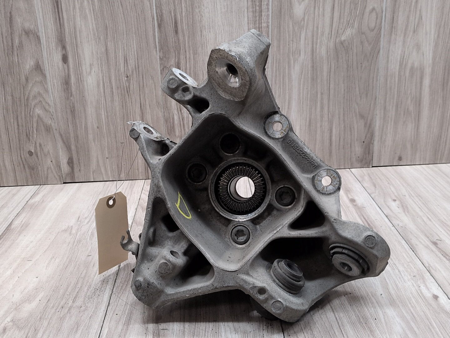OEM BMW F95 G05 G06 G07 G09 X5 X7 Front Left Driver Hub Spindle Knuckle Bearing