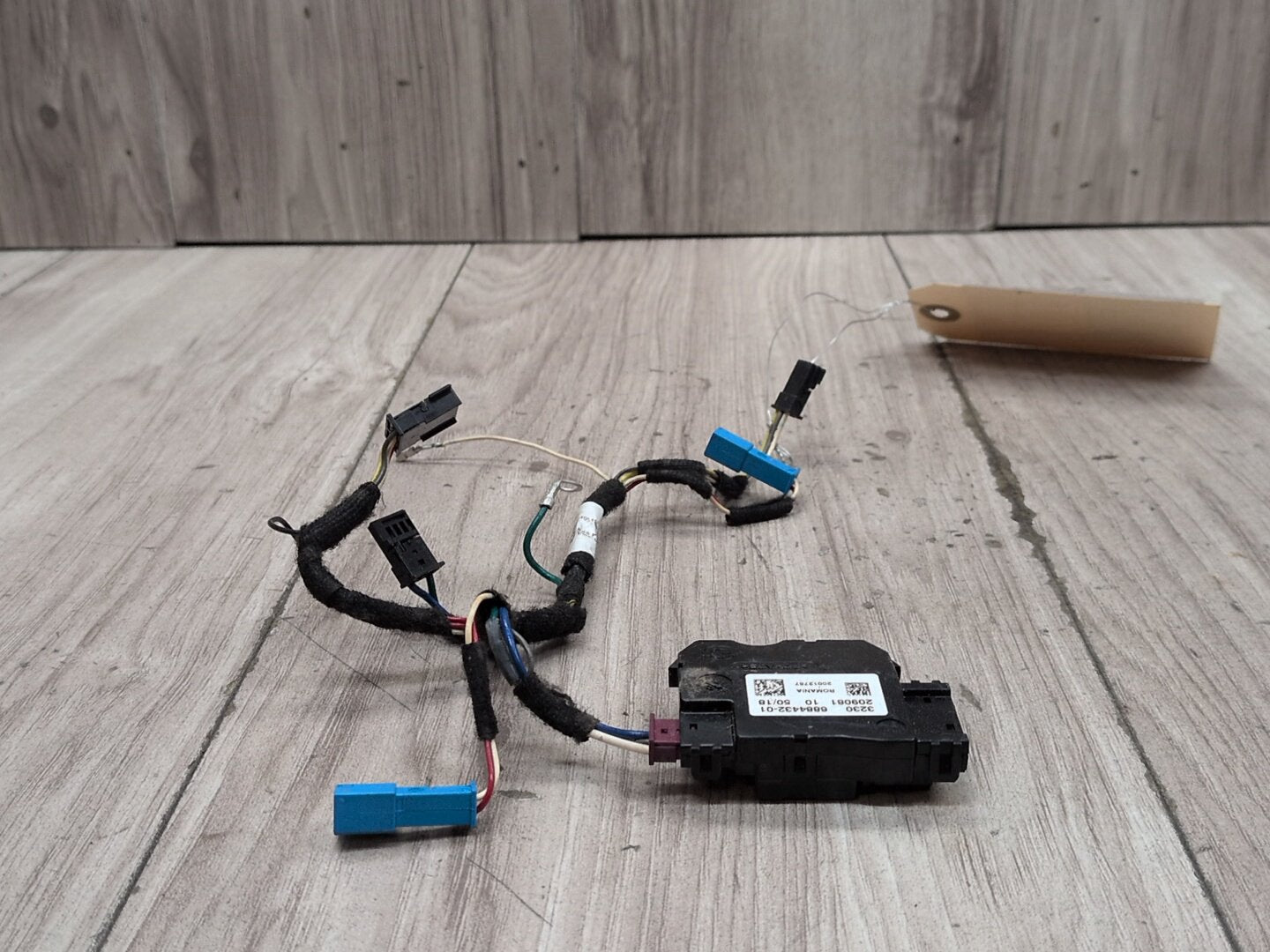 OEM BMW G01 G05 G12* G16 G30 X3 X5 BASE Steering Wheel Electronics Module