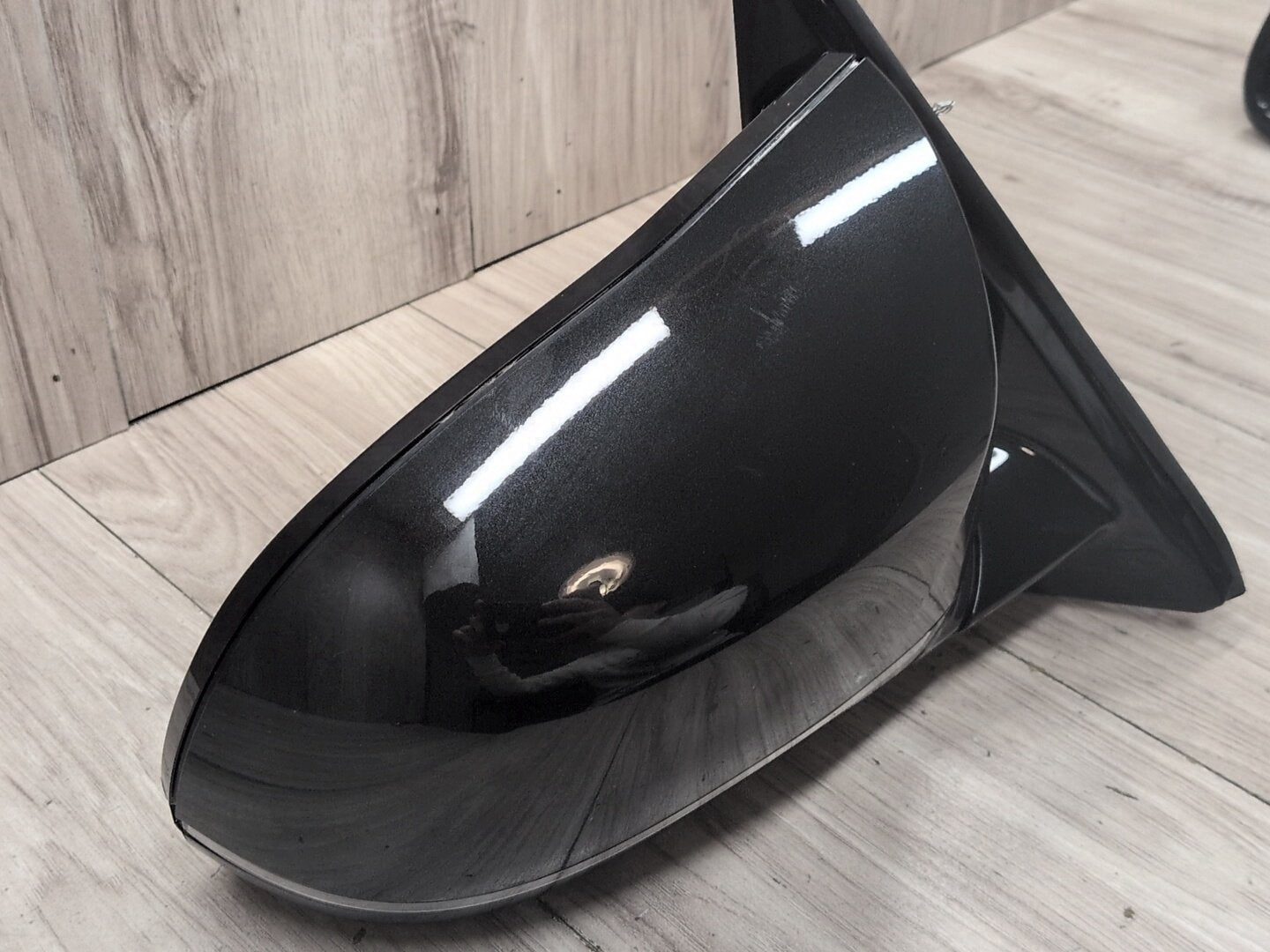 2014 - 2018 BMW X5 F85 Front Right Passenger Side Mirror Assembly 8073608 S63B44T2