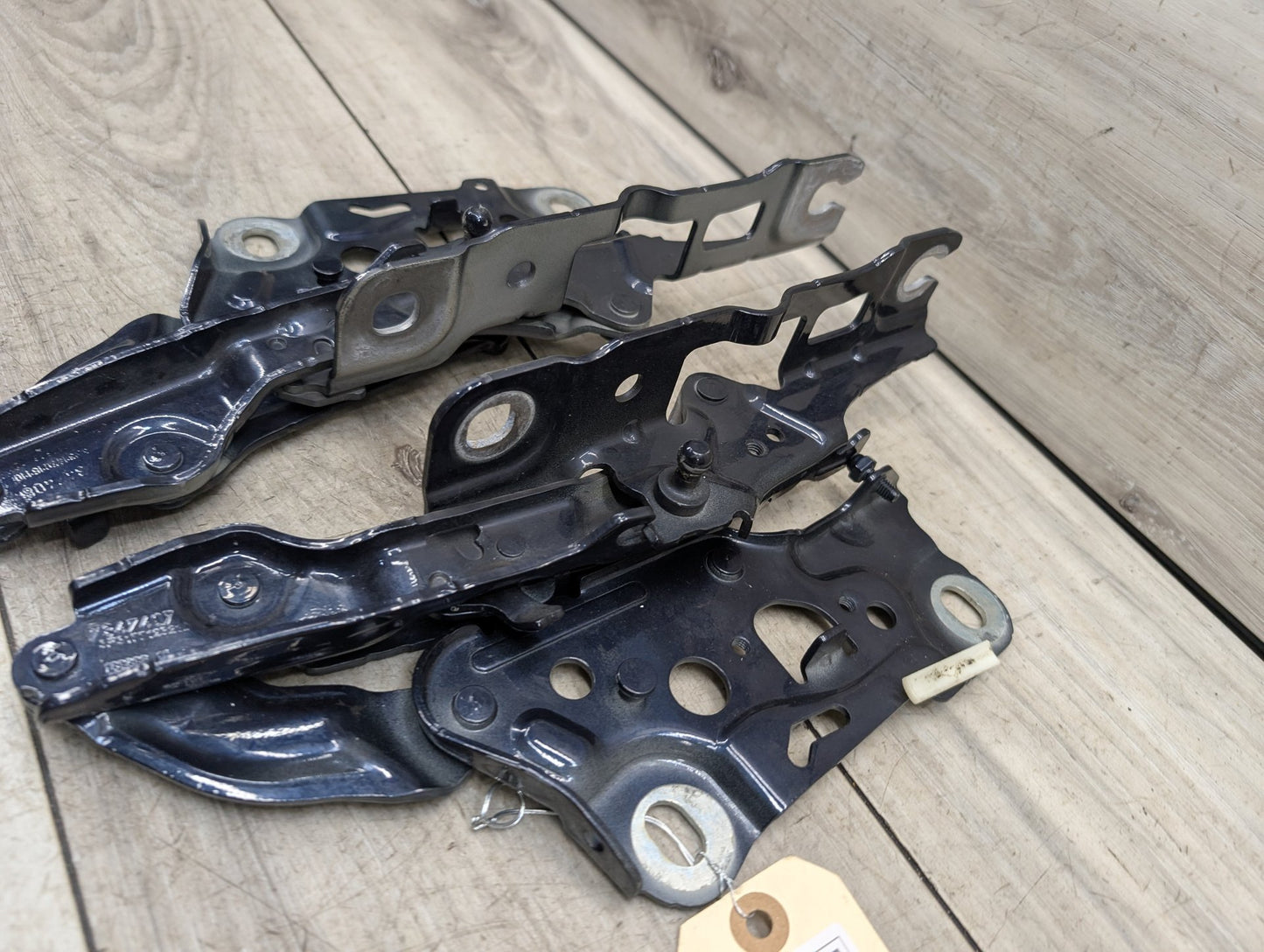 OEM BMW F90 F93 G12 G14 G15 G16 G30 M5 M8 Hood Bonnet Left Right Hood Hinges SET