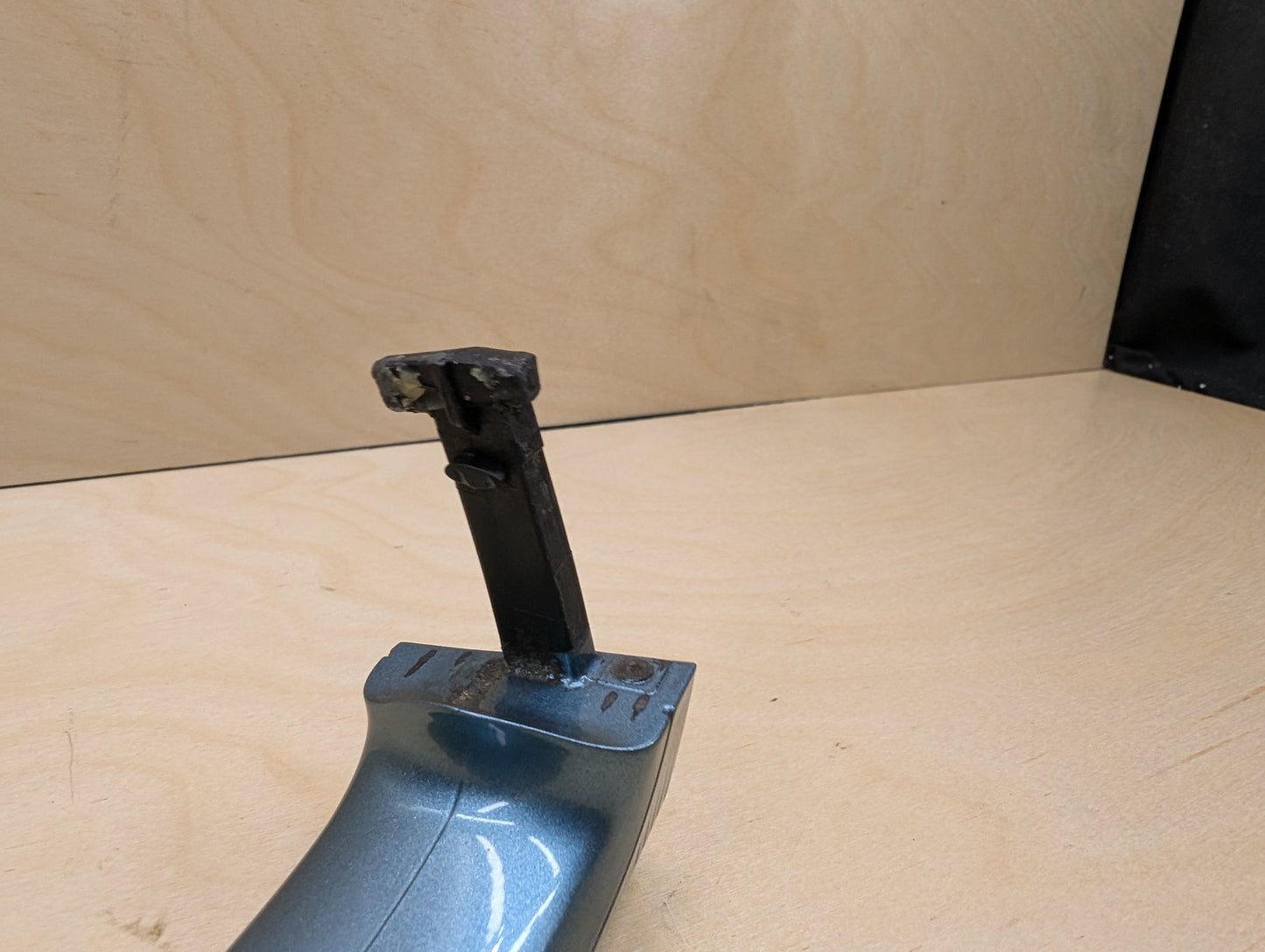 2007-2013 BMW 335i E93 Front Left Driver Exterior Door Handle w/ Comfort Access 7202321