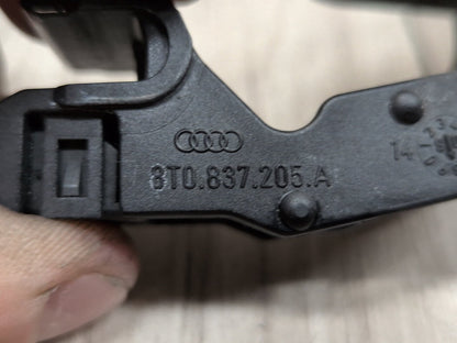 2015-2018 Audi Q3 8U Front or Rear Left Driver Exterior Door Handle8T0837205A