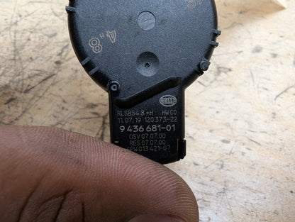 OEM BMW G01 G05 G07 G20 G30 X3 X5 Rain Light Solar Fog Condensation Sensor HUD