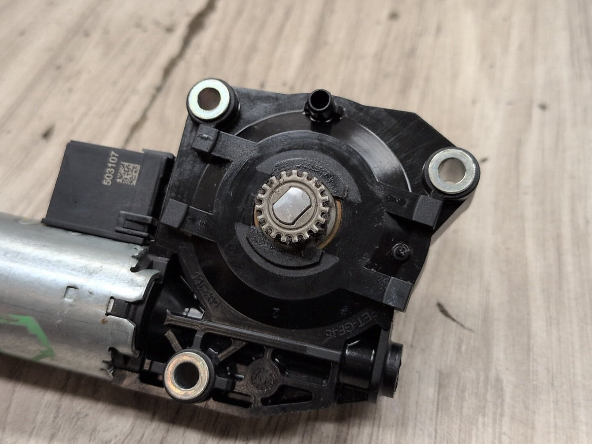 2019-2026 BMW M340i G20 Sunroof Sun Roof Glass Motor 7424804 OEM