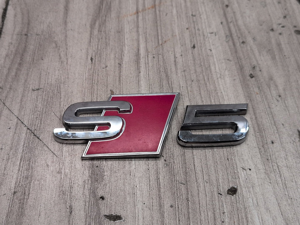 2008-2017 Audi S5 8T Liftgate Trunk Lid Badge/ Letters 8T0853735 OEM