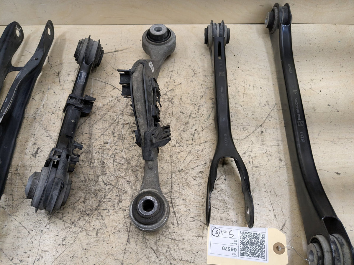 2016-2019 BMW 740i G12 Rear Left Driver Control Arms SET 6861125