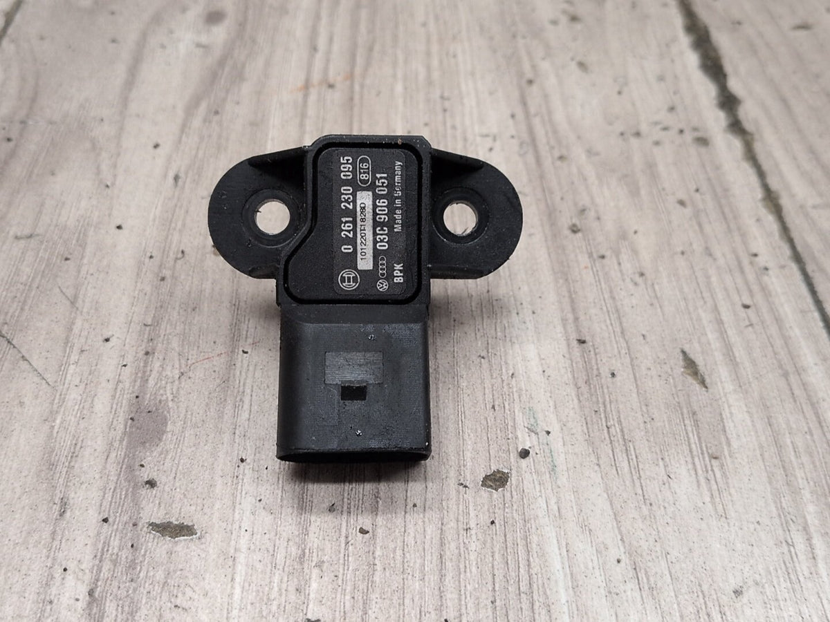 2008-2017 Audi S5 8T Manifold Absolute Pressure (MAP) Sensor 03C906051 OEM