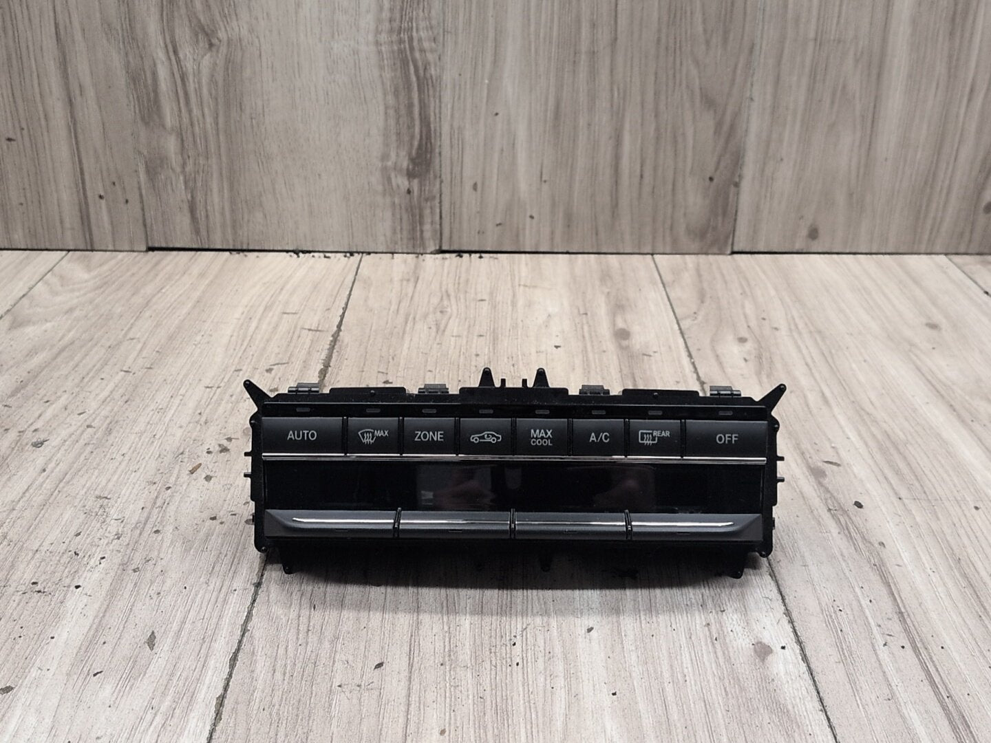 2009-2012 Mercedes-Benz E550 W212 Front AC Heater Climate Control Switch A2129008808 OEM