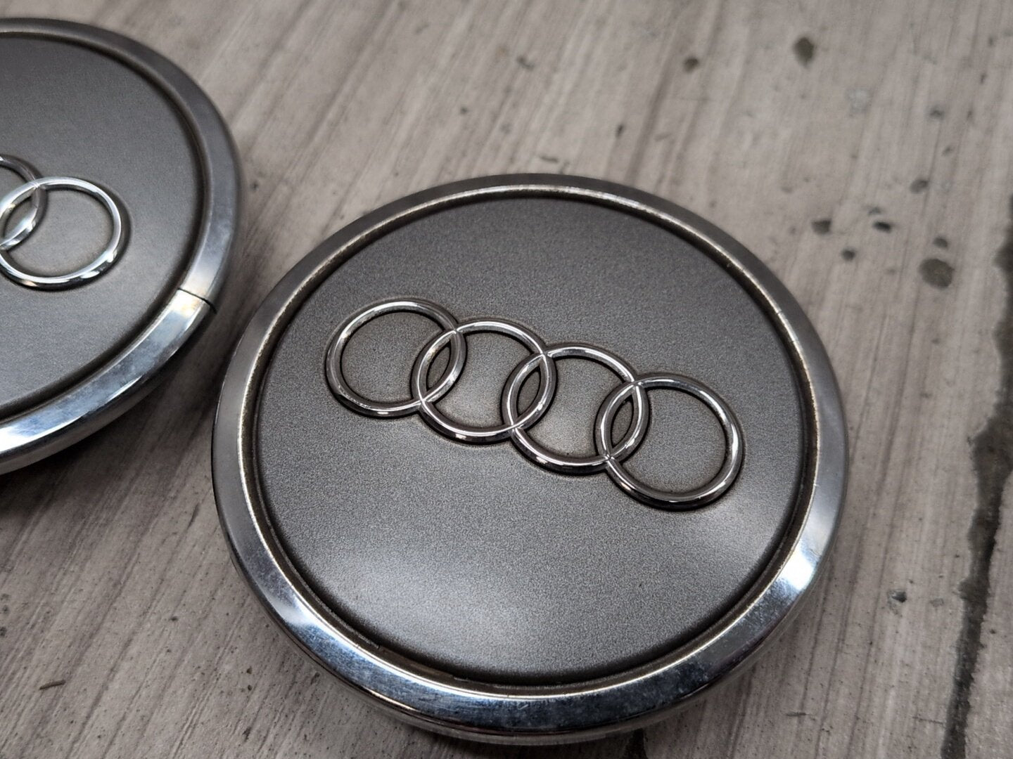 2015-2018 Audi Q3 8U - Wheel Rim Hub Center Cap SET PN: 4B0601170A