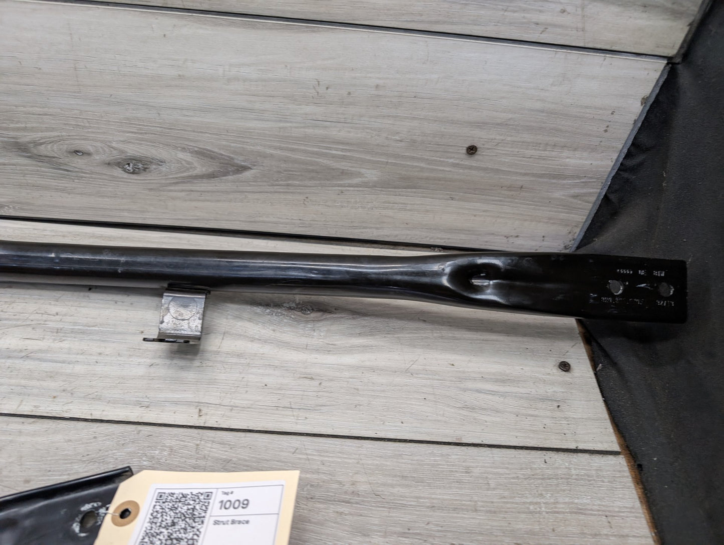 2009 - 2017 Audi Q5 8R Front Strut Tower Brace Bar SET 8R0805629F EA888