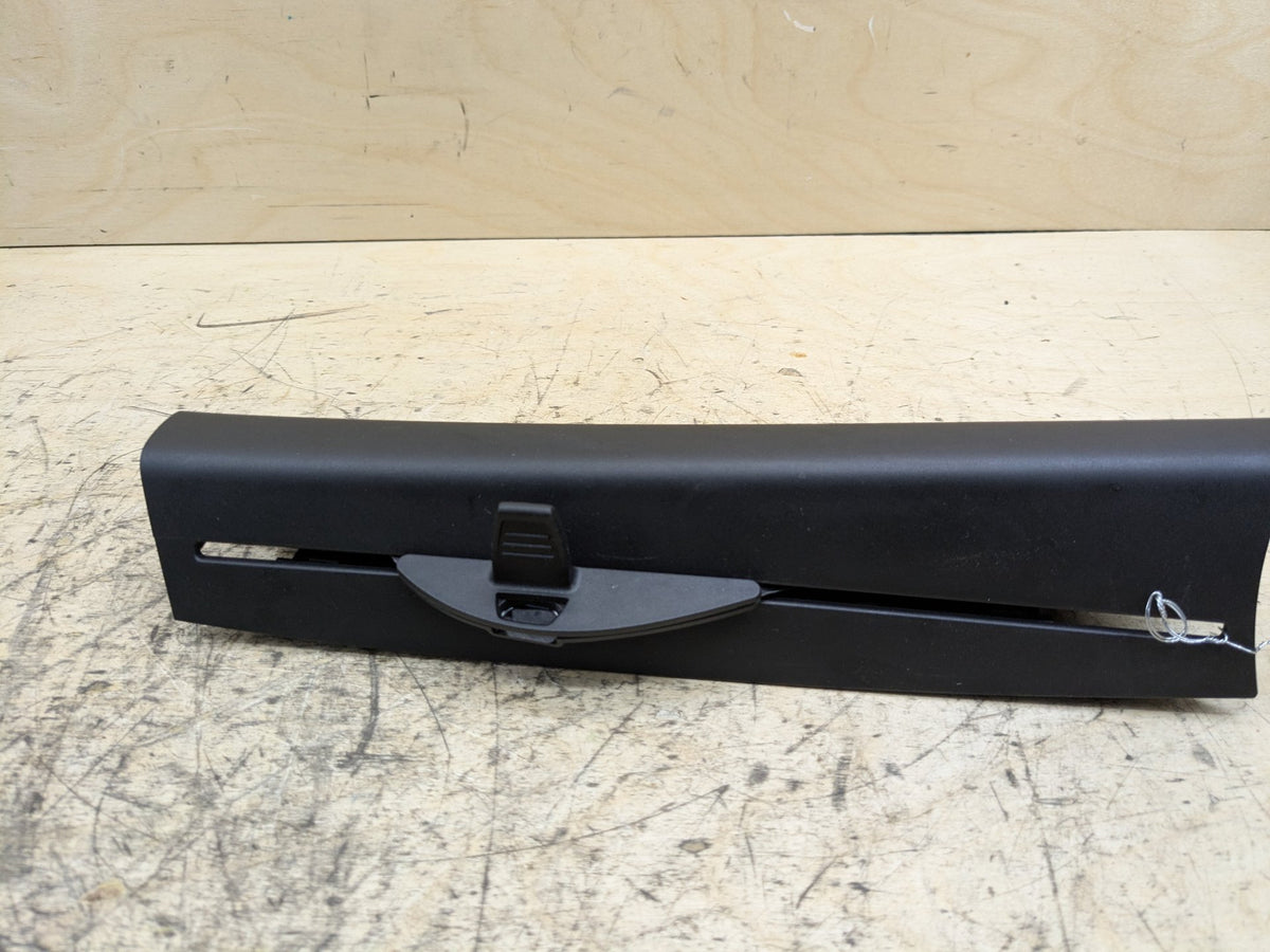2018-2023 BMW M550i G30 Rear Left Window Glass Roller Sunshade Blind 7385393 OEM