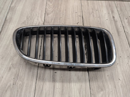 2011-2016 BMW M5 F10 Front Right Passenger Upper Bumper Cover Kidney Grille OEM