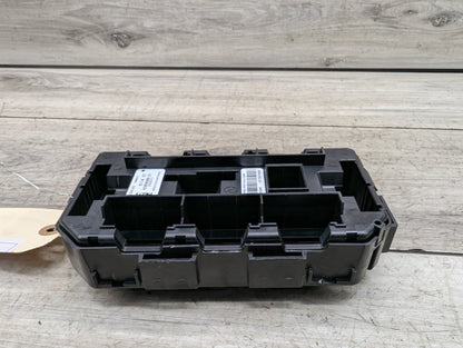 2012-2018 BMW 340i F30 Front Power Distribution Fuse Box 9389068