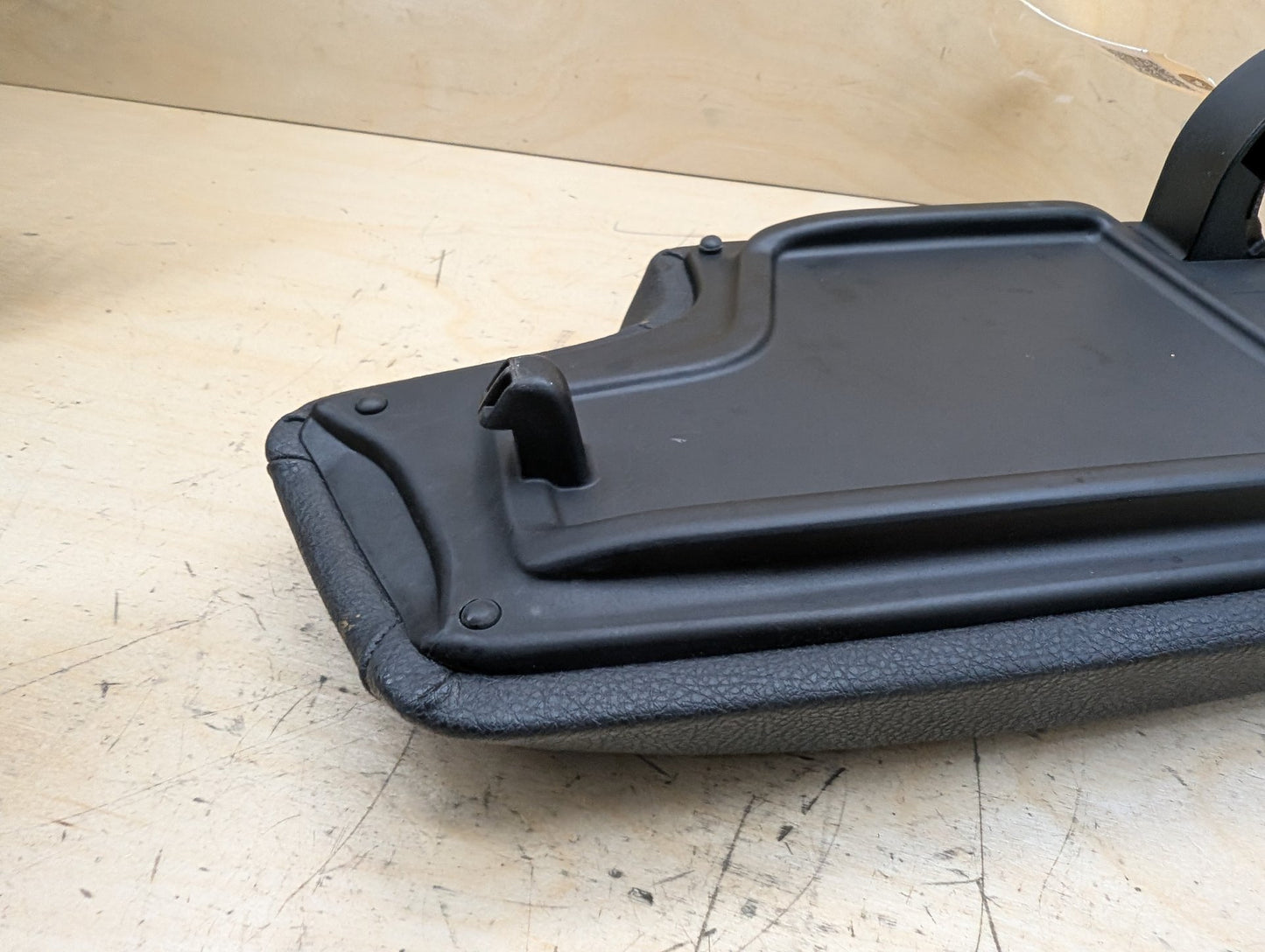 OEM BMW F30 F32 F33 F36 328 330 335 428 435 Center Armrest Tray Console BLACK