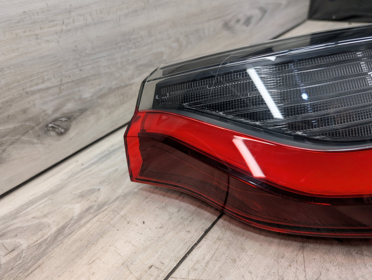 2021-2026 BMW 430i G22 Rear Right Passenger Outer Tail Light 7477606