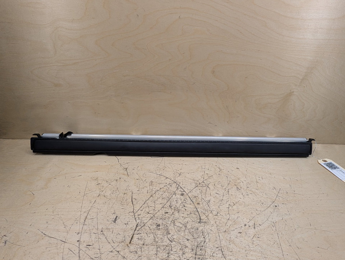 2010-2017 BMW 535i GT xDrive F07 Rear Right Passenger Door Window Glass Roller Sunshade Blind 9156528 OEM