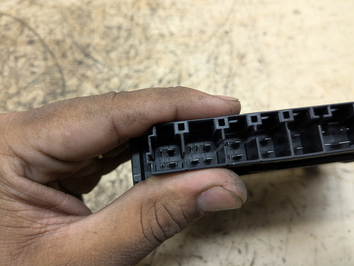 07-10 OEM BMW E70 E71 X5 X6 Front Left Driver Seat Memory Control Module