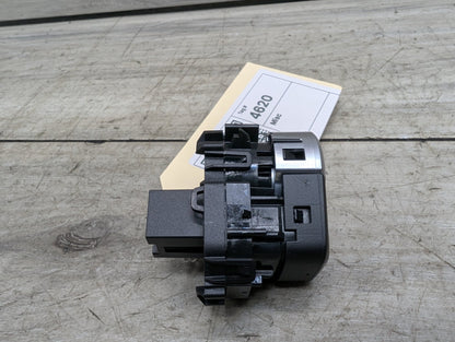 2018 - 2024 BMW X3 G01 Start Stop Button 6842092 B46B20O1