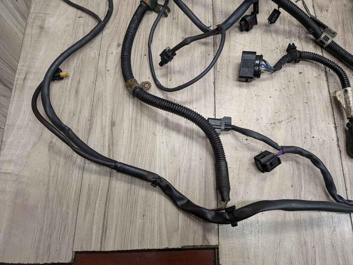 2009-2012 Mercedes-Benz W212 E550 M278 Engine Motor Wiring Wire Harness