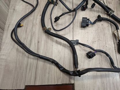 2009-2012 Mercedes-Benz W212 E550 M278 Engine Motor Wiring Wire Harness